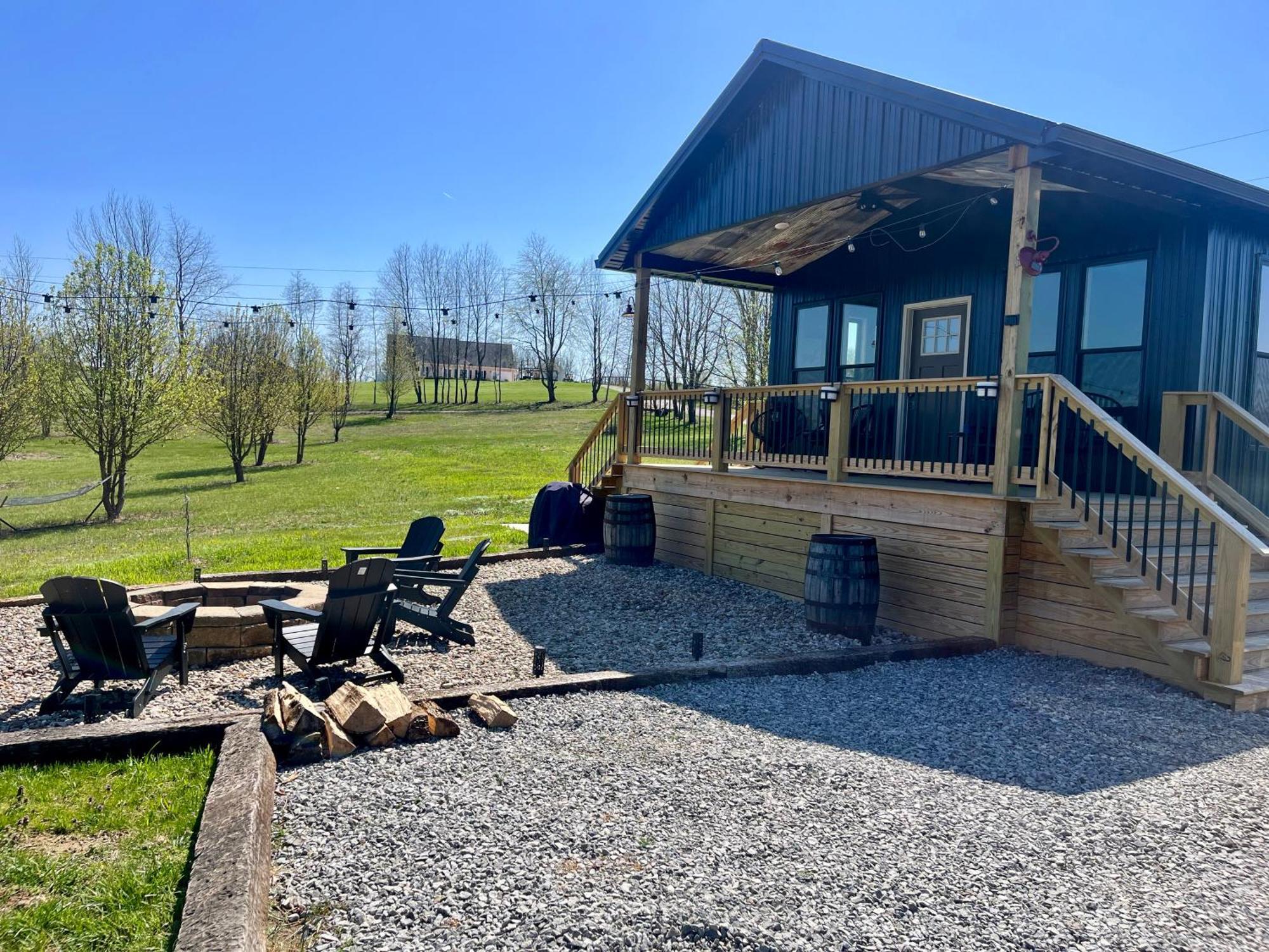 Bourbon Barrel Cottages #2 Of 5 On Kentucky Trail Lawrenceburg Eksteriør billede